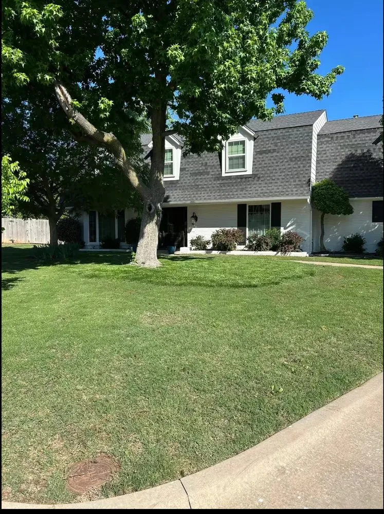 Custom landscaping services experts serving Oklahoma City, OK - Sweet Clippings