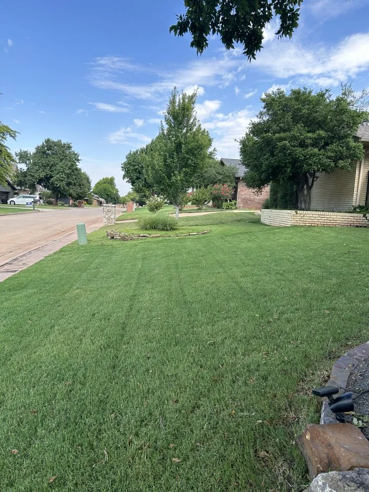 Expert landscape installation in Oklahoma City, OK by Sweet Clippings