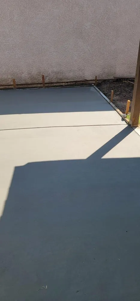 Professional garden landscaping experts serving Manteca, CA - Sweet-Crete Construction General Engineering