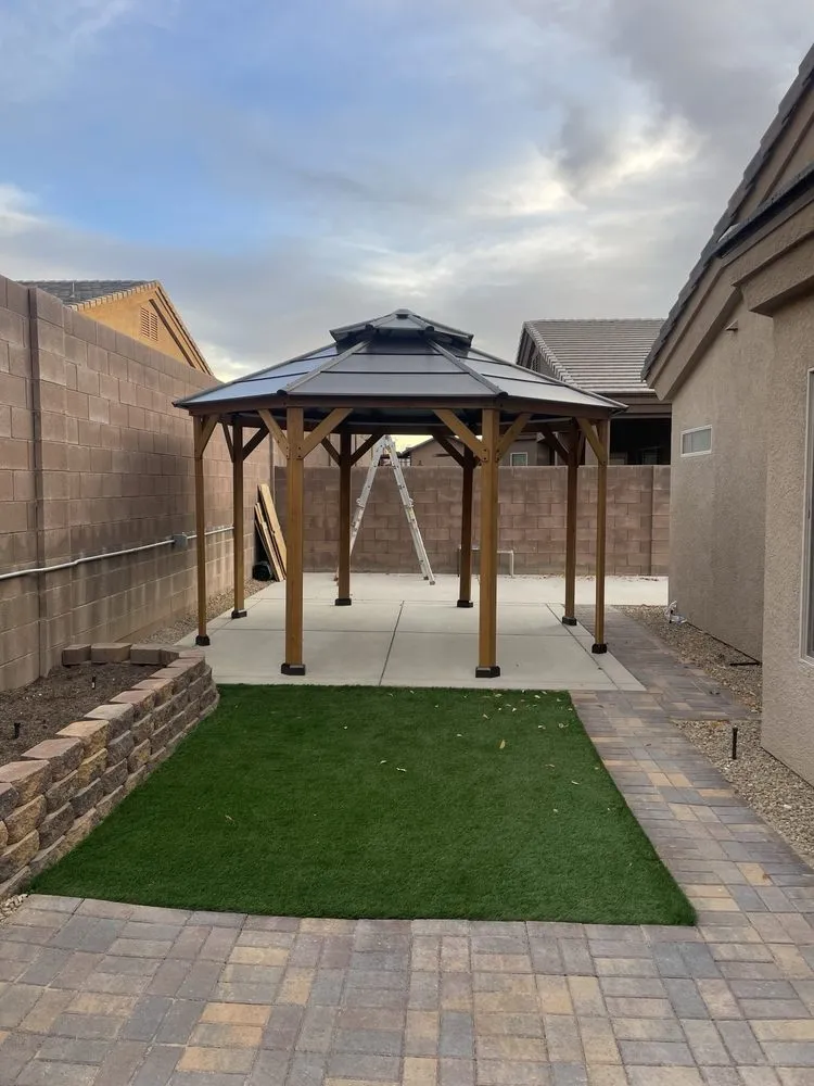 Custom lawn mowing service experts serving Kingman, AZ - Sweet Pete's Landscaping