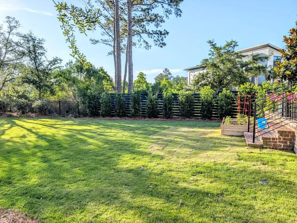 Custom outdoor landscaping in Summerville, SC - Sweetbay Landscaping and Design