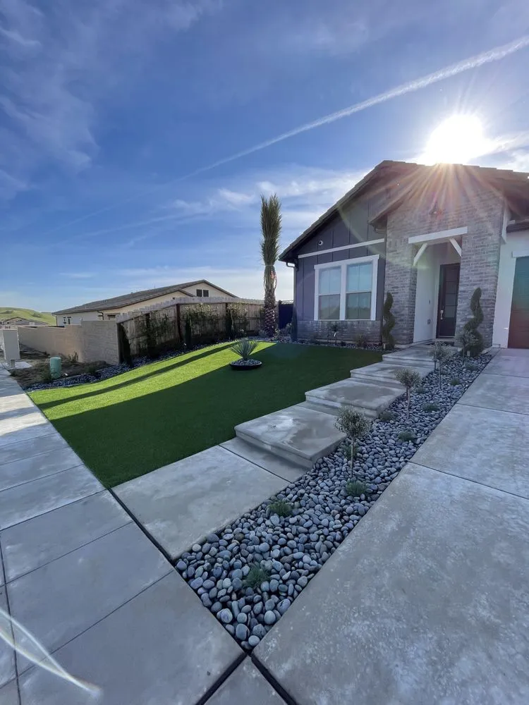 Top-rated garden landscaping with custom design across Clovis, CA - Swift Creations Turf and Landscaping