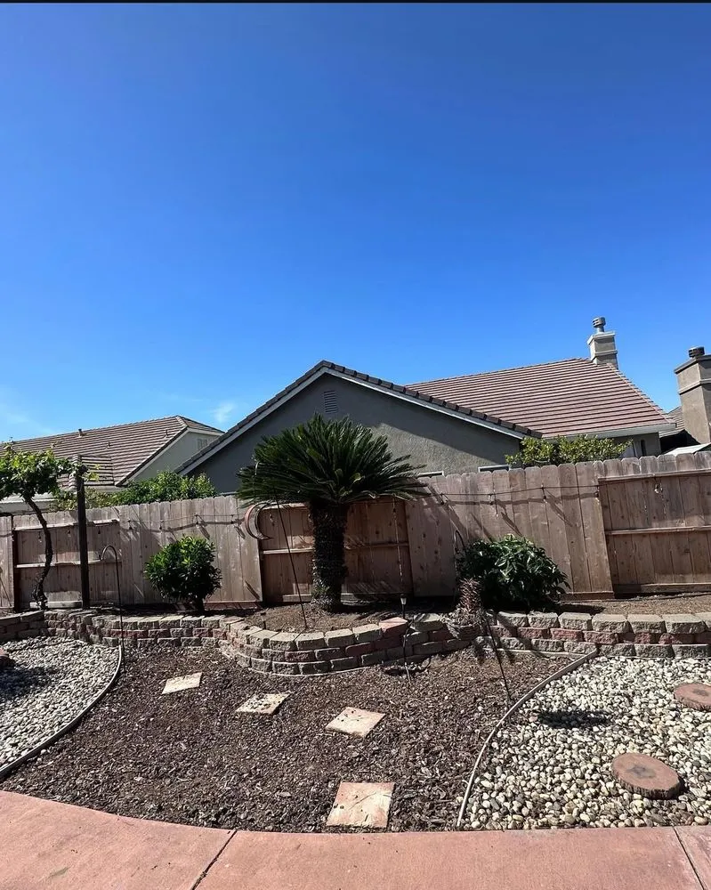 Affordable landscaping services experts serving Atwater, CA - Swift Workz