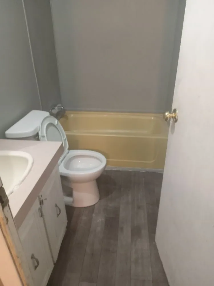 Reliable yard cleanup service in Sioux Falls, SD by Swiftly cleaner