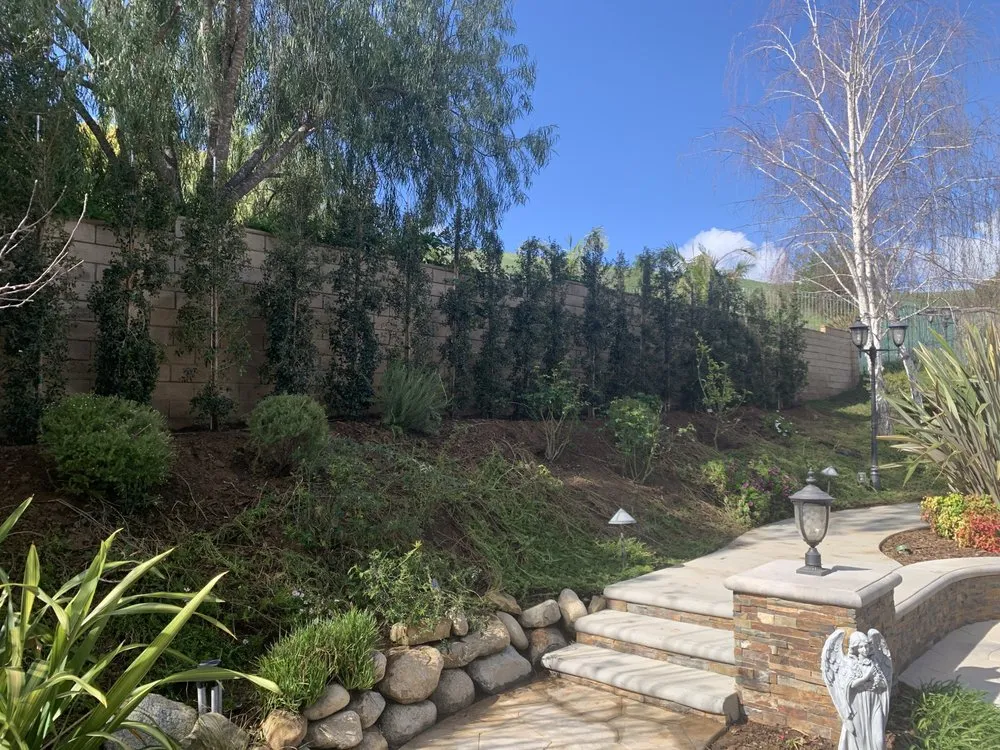 Custom garden landscaping for homes across Simi Valley, CA - Swink's Creations