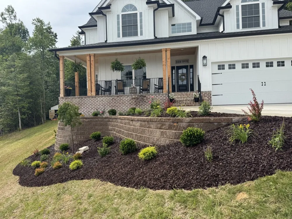 Custom landscape design experts serving Elizabethton, TN - Sycamore Gardens Landscape Services