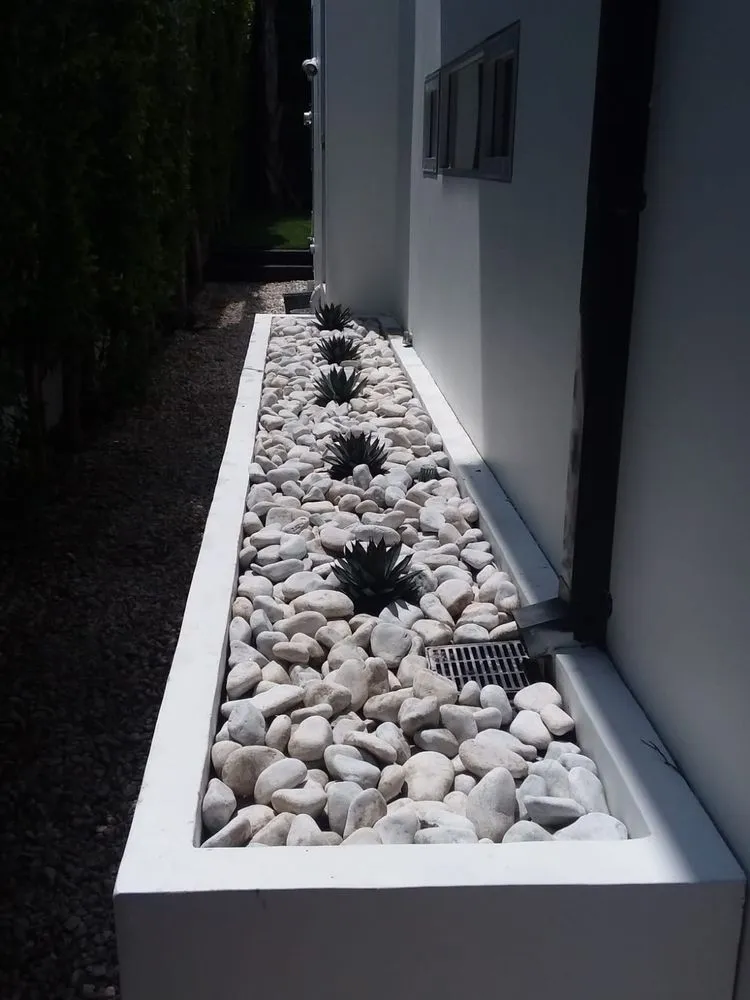 Trusted lawn care service with custom design across Van Nuys, CA - Sycamore Landscape & Sprinklers