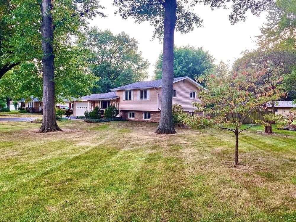 Trusted landscaping services in Terre Haute, IN - Sycamore Property Solutions