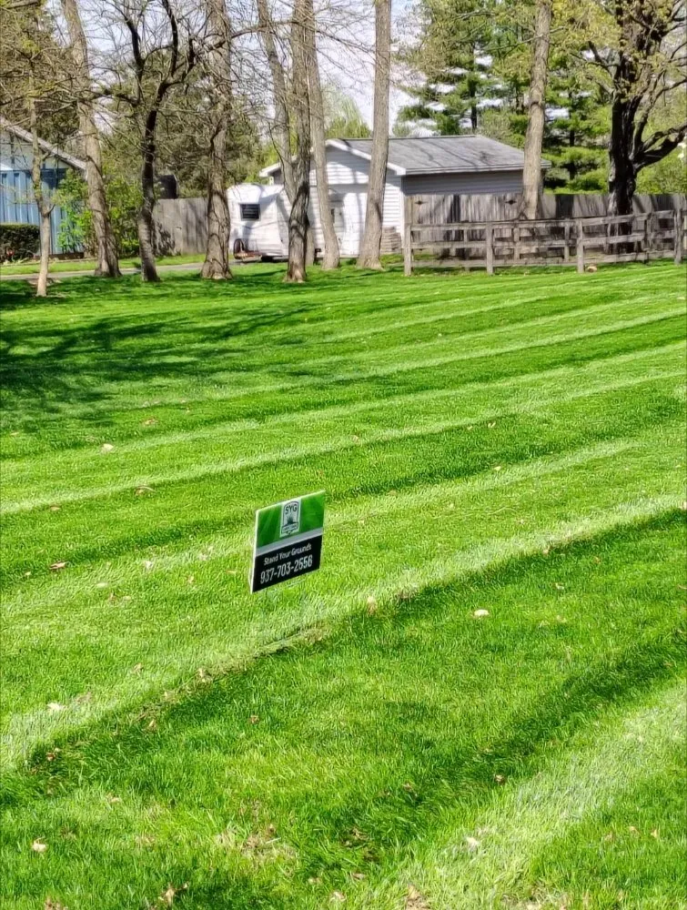 Trusted lawn mowing service experts serving Troy, OH - SYG Lawn Care