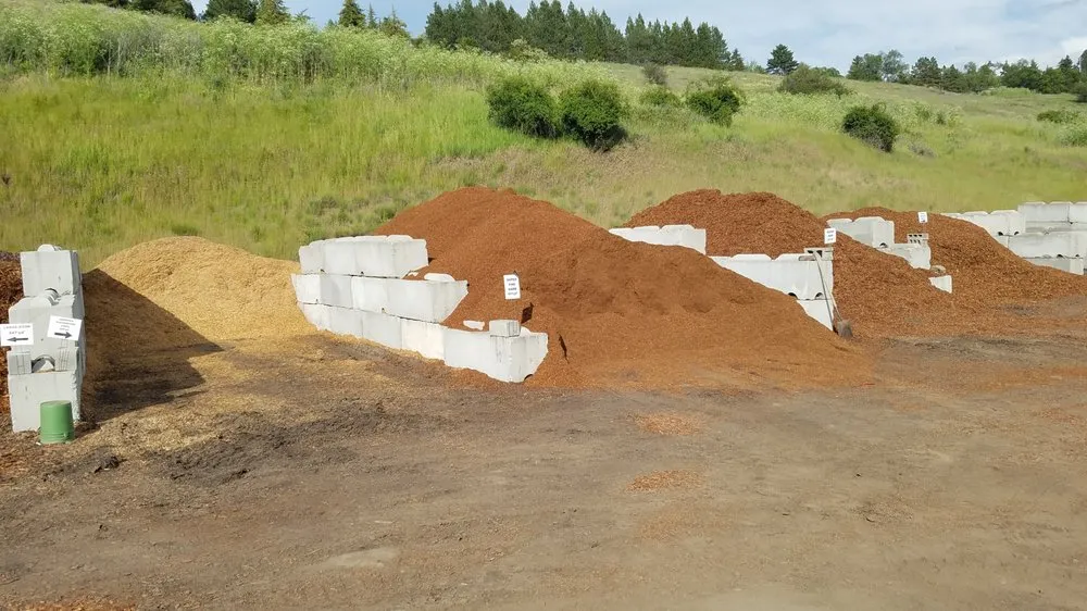 Custom yard cleanup service with custom design across Pullman, WA - SYG Nursery & Landscaping