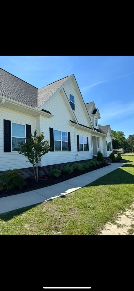 Reliable yard cleanup service experts serving Whiteville, NC - Sykes Lawncare