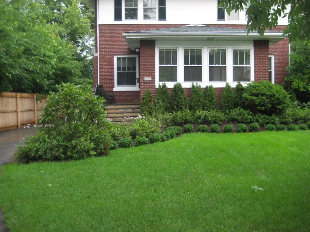 Custom outdoor landscaping for beautiful yards across Winnetka, IL - Sylvia's Landscape