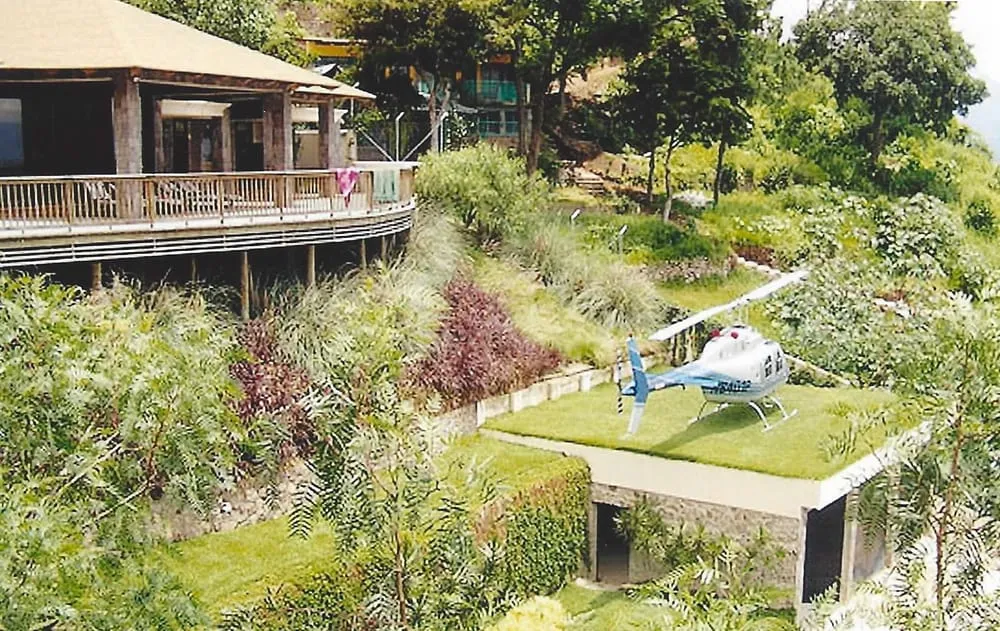 Affordable lawn care service near you across Winnetka, IL - Sylvia's Landscape