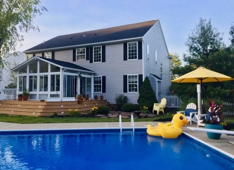 Professional residential landscaping for homes in Gibsonia, PA by Symanski Landscaping & Supply