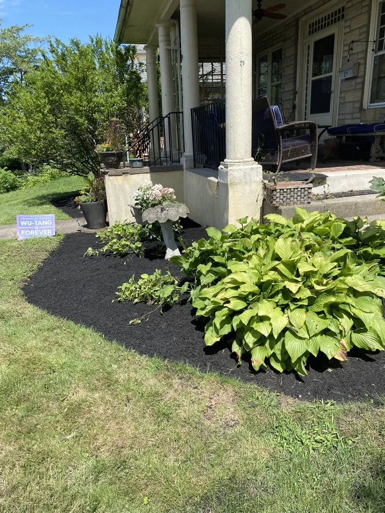 Top-rated garden landscaping in New Hope, PA by Symbiotic Landscaping