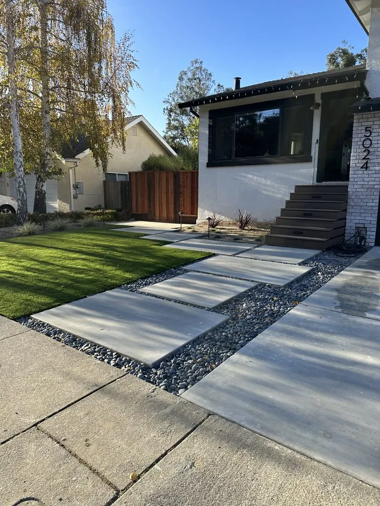 Affordable lawn mowing service for residential properties across San Lorenzo, CA - Symons Landscaping