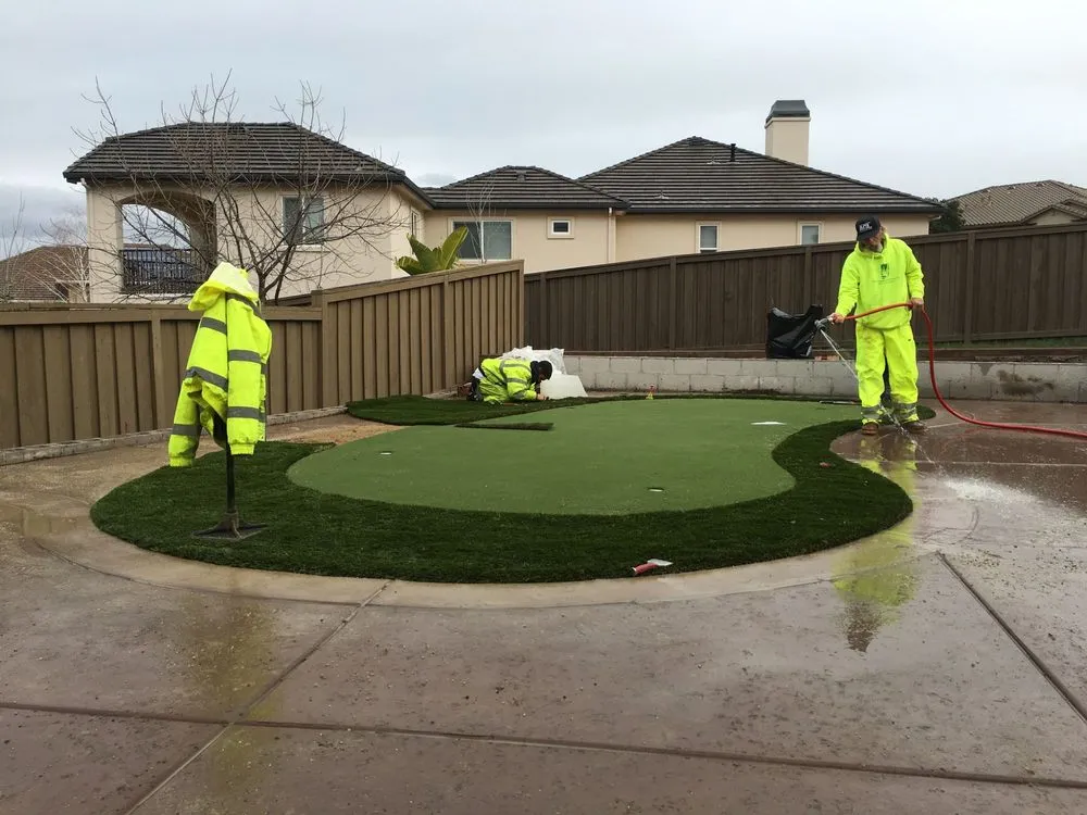 Affordable yard cleanup service in Fresno, CA - Syn Green