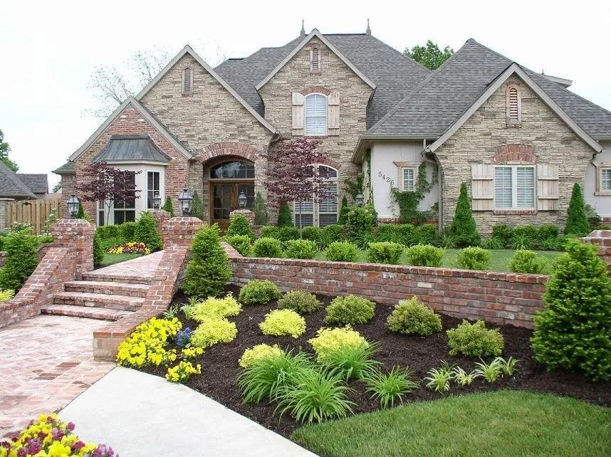 Professional yard maintenance for homes across Alpharetta, GA - Synergy Landscape Group