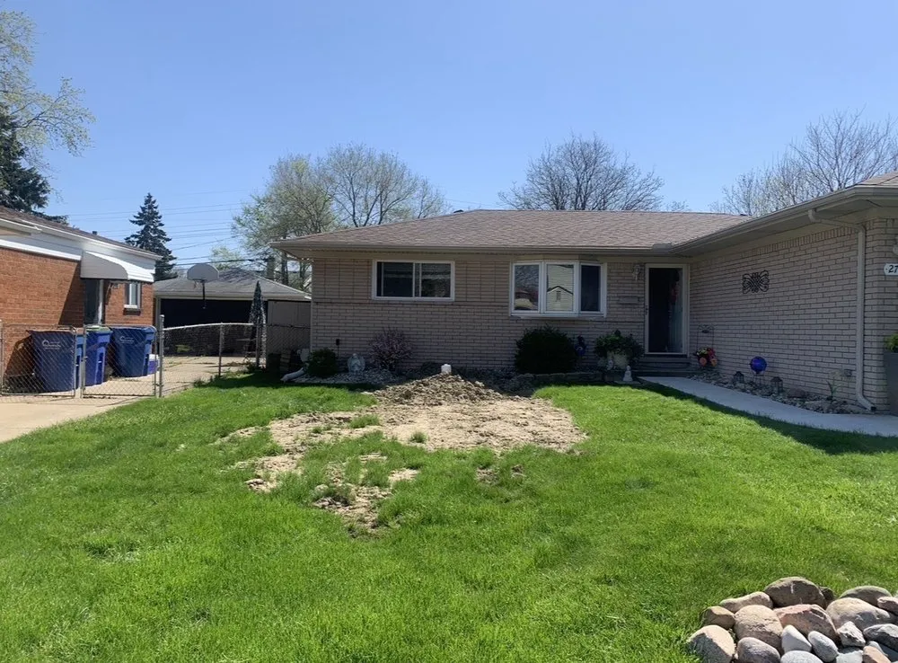 Custom landscaping services experts serving Fraser, MI - Synergy Lawnscape