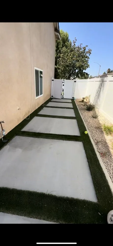 Expert lawn care service experts serving Moreno Valley, CA - Synergy United Construction