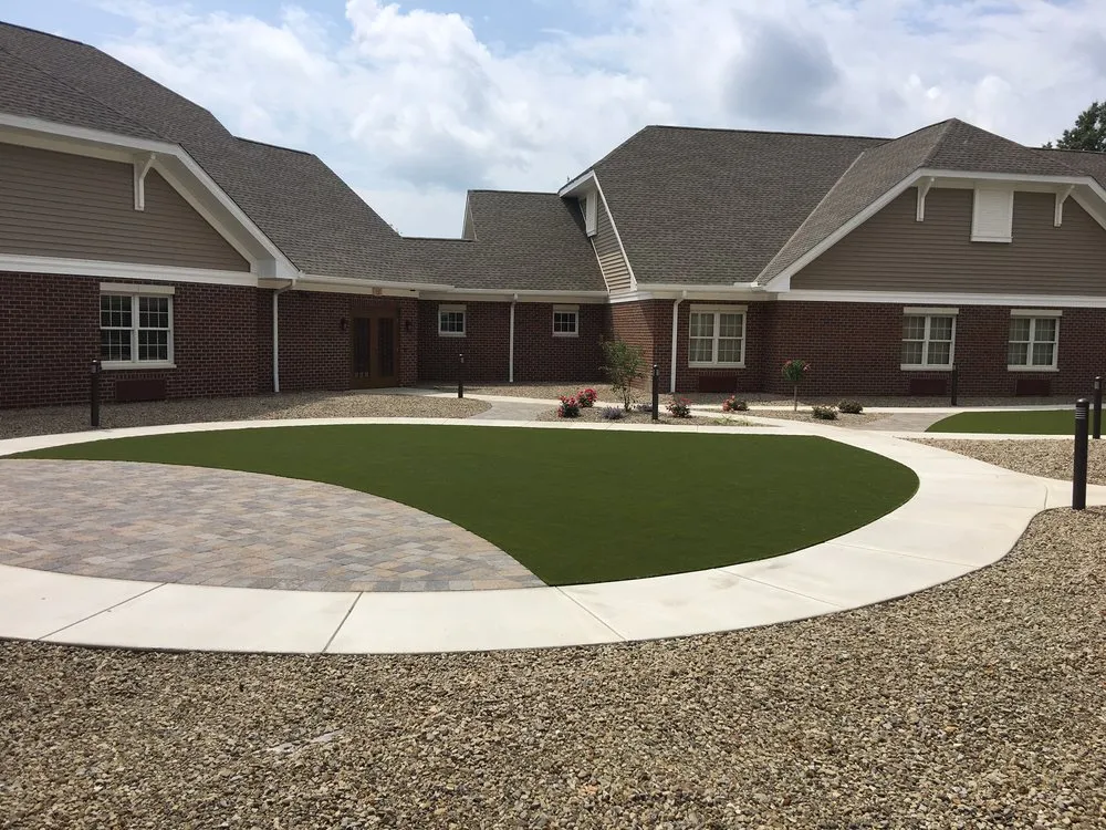 Custom landscaping services for year-round maintenance across Birmingham, AL - SYNLawn Alabama