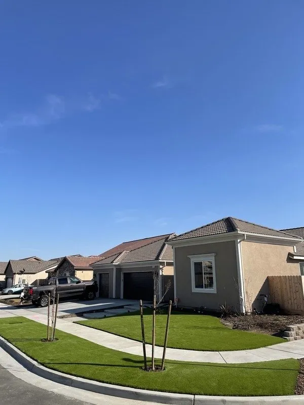 Top-rated residential landscaping in Bakersfield, CA - SYNlawn Kern County