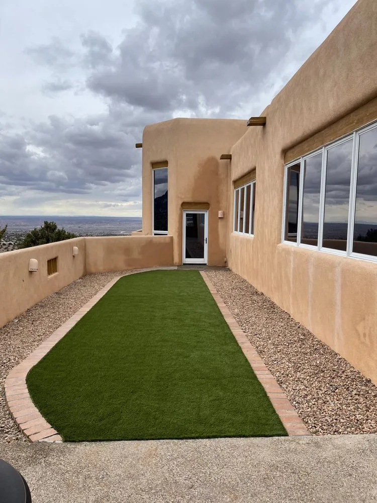 Affordable yard maintenance in Albuquerque, NM - SYNLawn of New Mexico