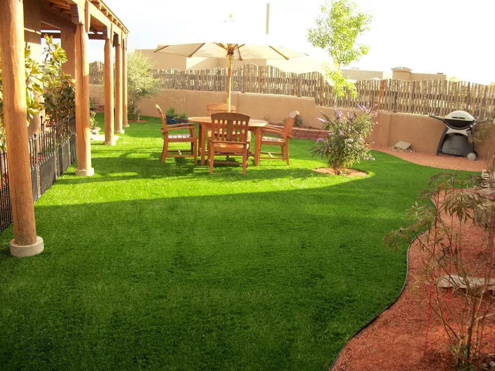 Professional outdoor landscaping in Albuquerque, NM - SYNLawn of New Mexico
