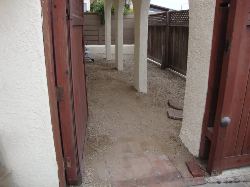 Trusted residential landscaping for beautiful yards across Manhattan Beach, CA - Synthetic Dream Lawns & Putting Greens