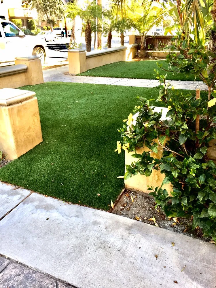 Reliable landscaping services in Manhattan Beach, CA - Synthetic Dream Lawns & Putting Greens