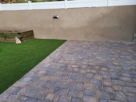 Synthetic Dream Lawns & Putting Greens