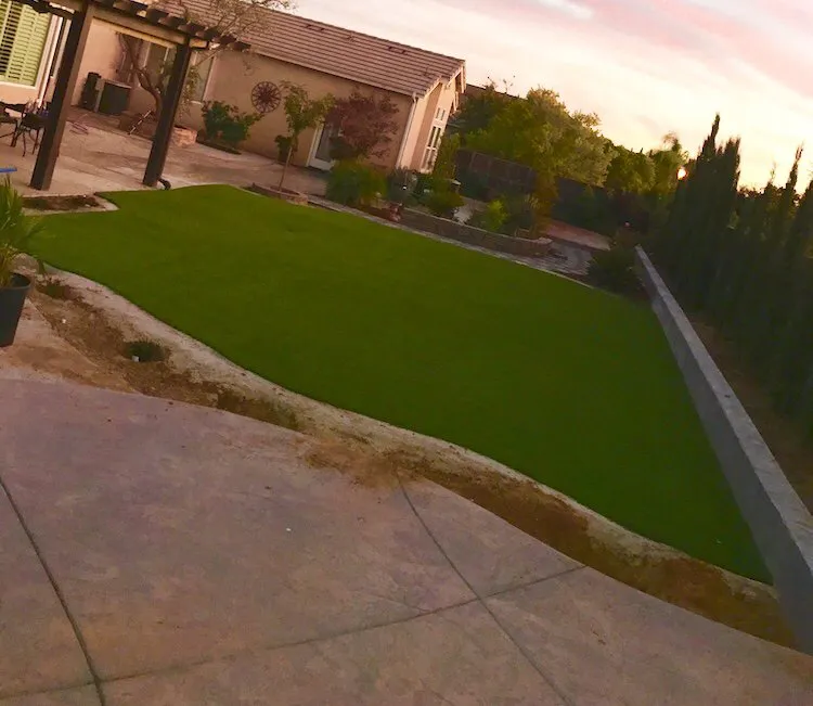 Affordable landscape design in Clovis, CA - Synthetic Grass Showroom