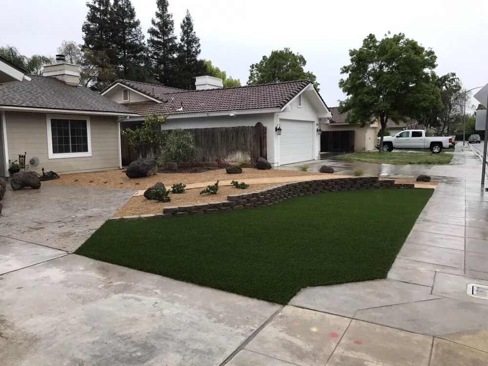 Trusted outdoor landscaping in Clovis, CA - Synthetic Grass Showroom