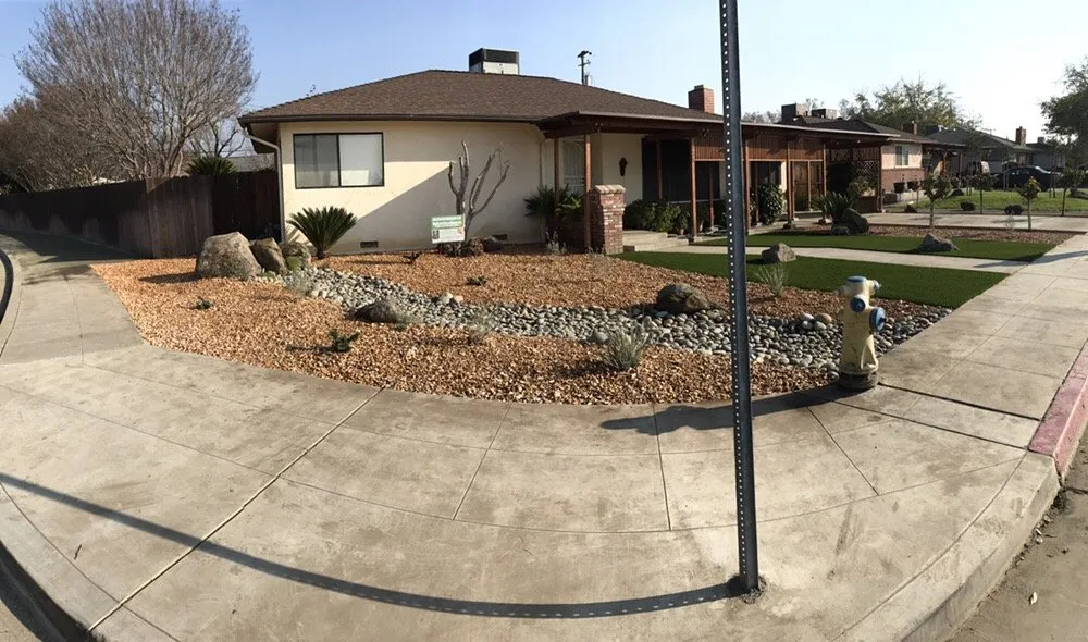 Affordable garden landscaping in Clovis, CA by Synthetic Grass Showroom