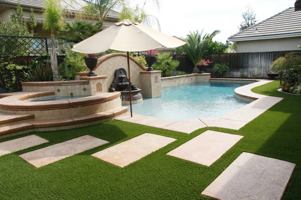 Custom garden landscaping with custom design in Fresno, CA by Synthetic Grass Warehouse - Fresno