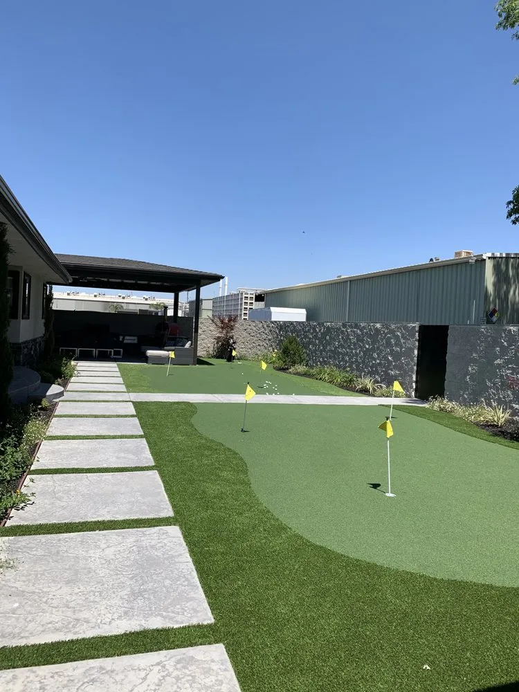 Custom landscape design in Fresno, CA - Synthetic Grass Warehouse - Fresno
