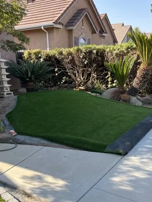 Synthetic Grass Warehouse - Fresno Logo