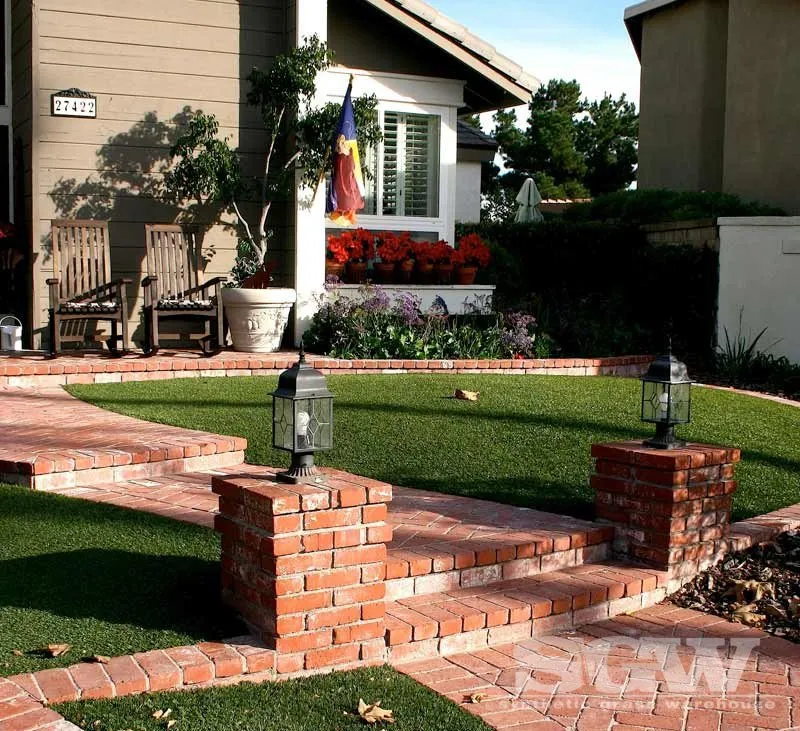 Expert landscape design with custom design in Hayward, CA by Synthetic Grass Warehouse - San Francisco