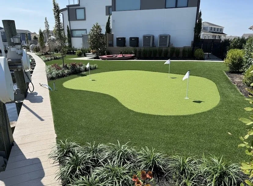 Custom lawn mowing service experts serving Montville, NJ - Synthetic Lawns & Golf