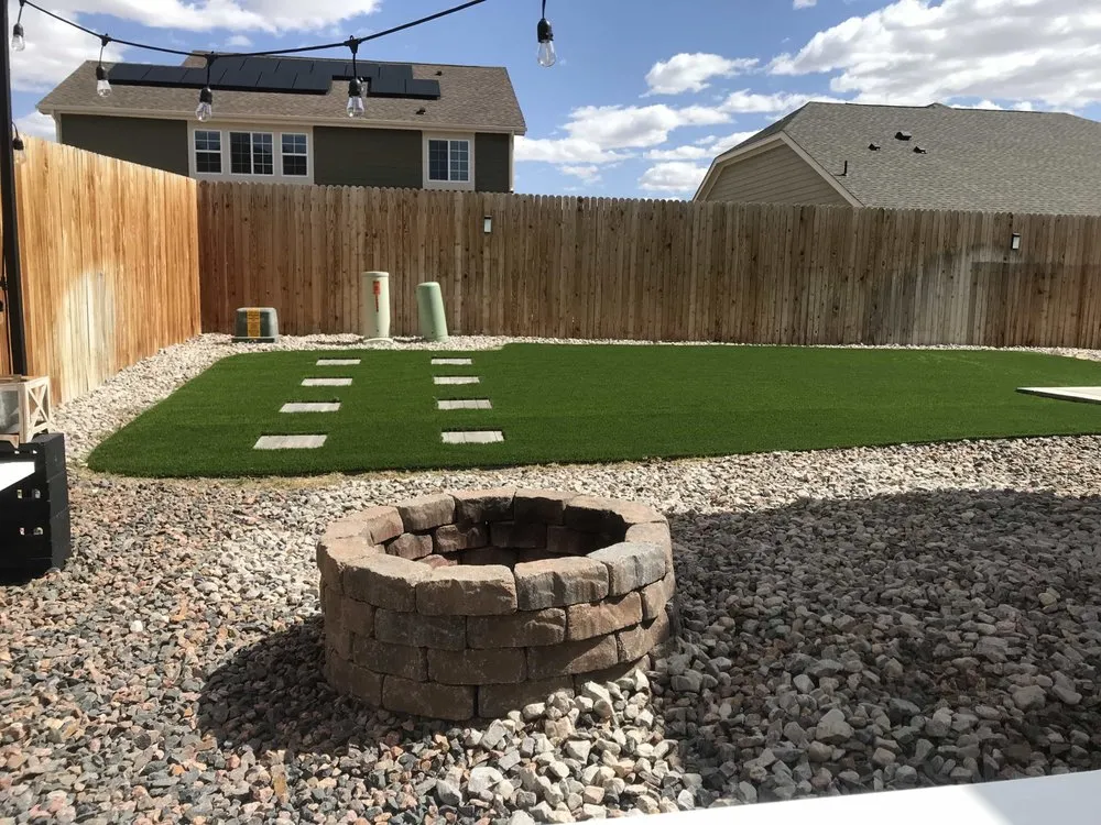 Affordable yard cleanup service in Broomfield, CO - Synthetic Turf & Landscape