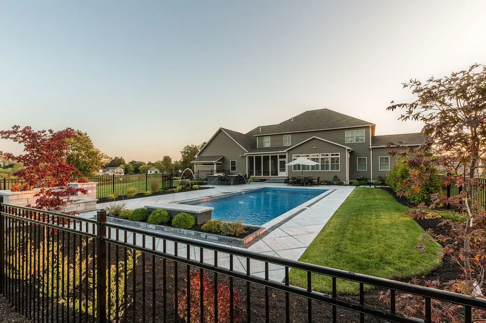 Top-rated landscape design in East Syracuse, NY by Syracuse Lightscapes