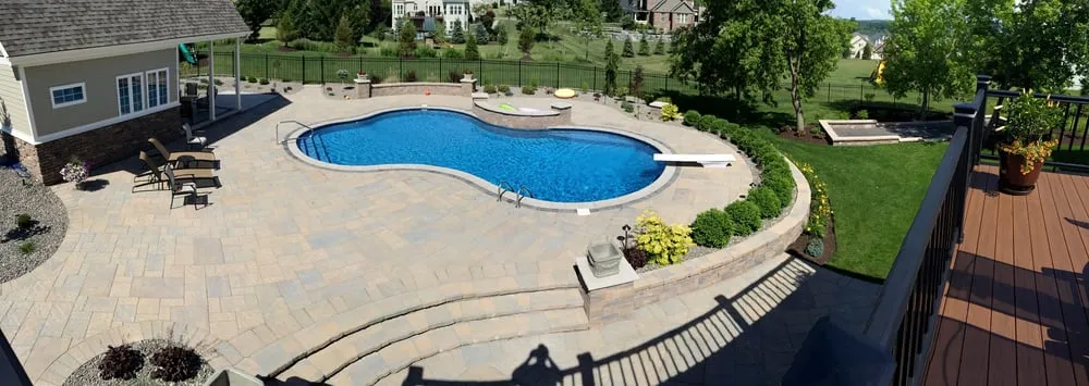 Local landscape design in East Syracuse, NY - Syracuse Lightscapes