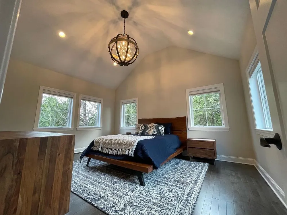 Local residential landscaping experts serving East Syracuse, NY - Syracuse Lightscapes