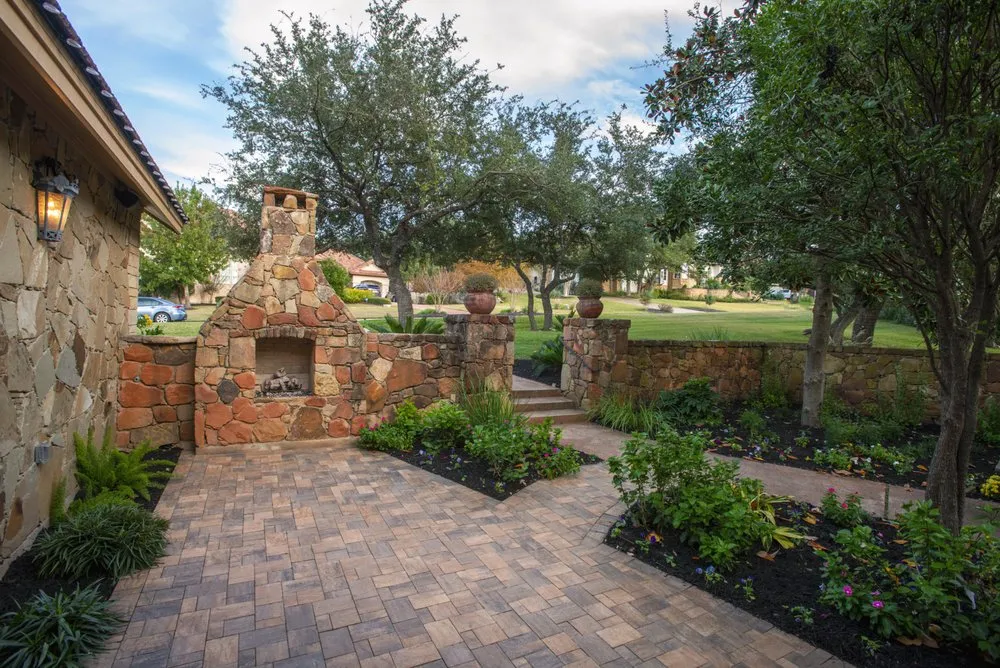 Local landscape installation experts serving Fremont, CA - System Pavers