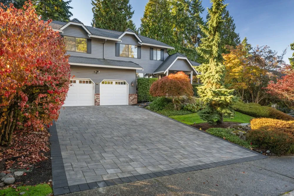 Top-rated yard cleanup service in Houston, TX by System Pavers