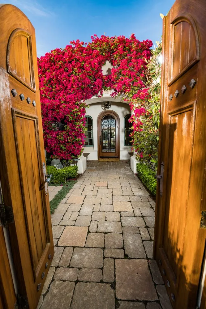 Professional residential landscaping in Monterey, CA by System Pavers