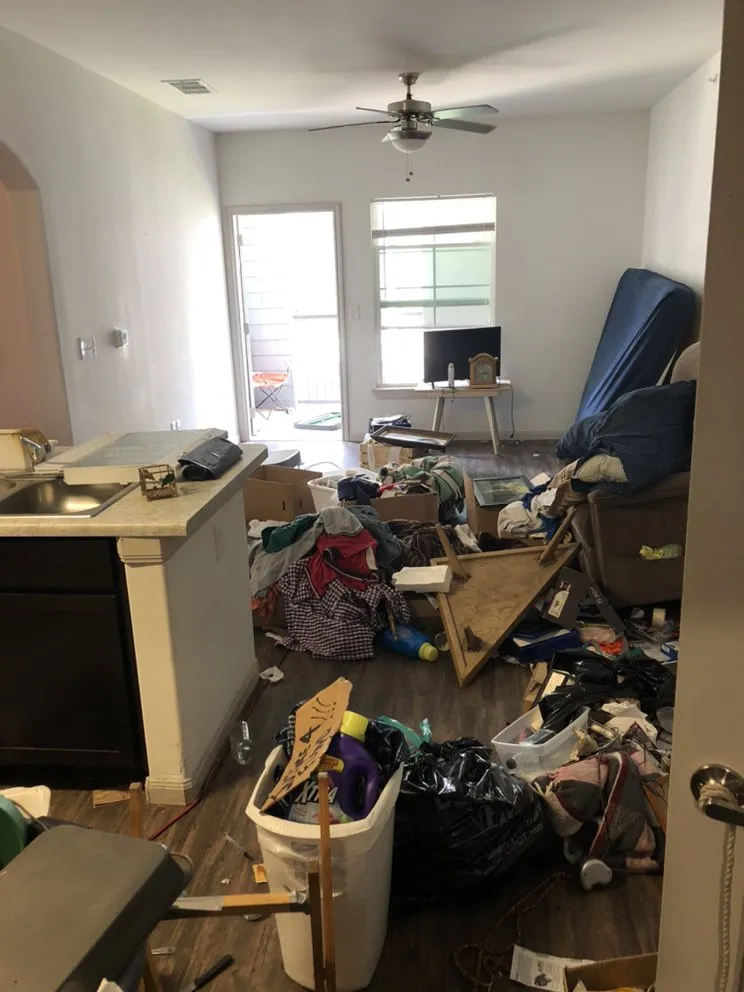 Professional yard cleanup service in Edinburg, TX - S&Z Home Services