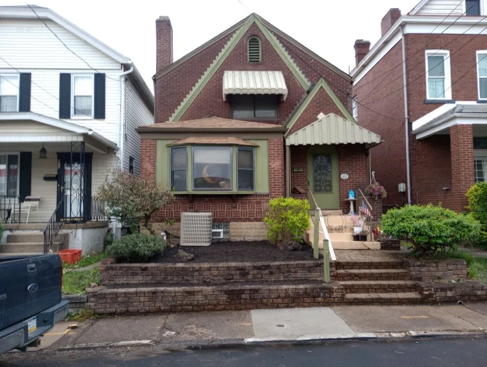 Affordable garden landscaping in Penn hills, PA by Szulc Scapes