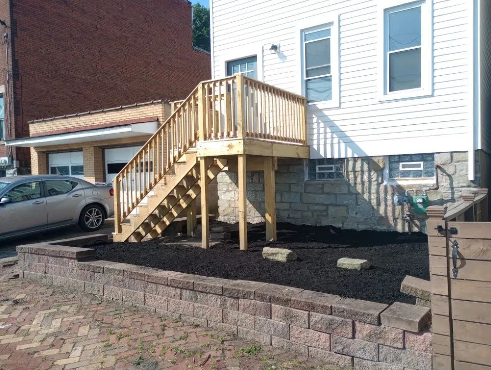 Expert lawn mowing service experts serving Penn hills, PA - Szulc Scapes