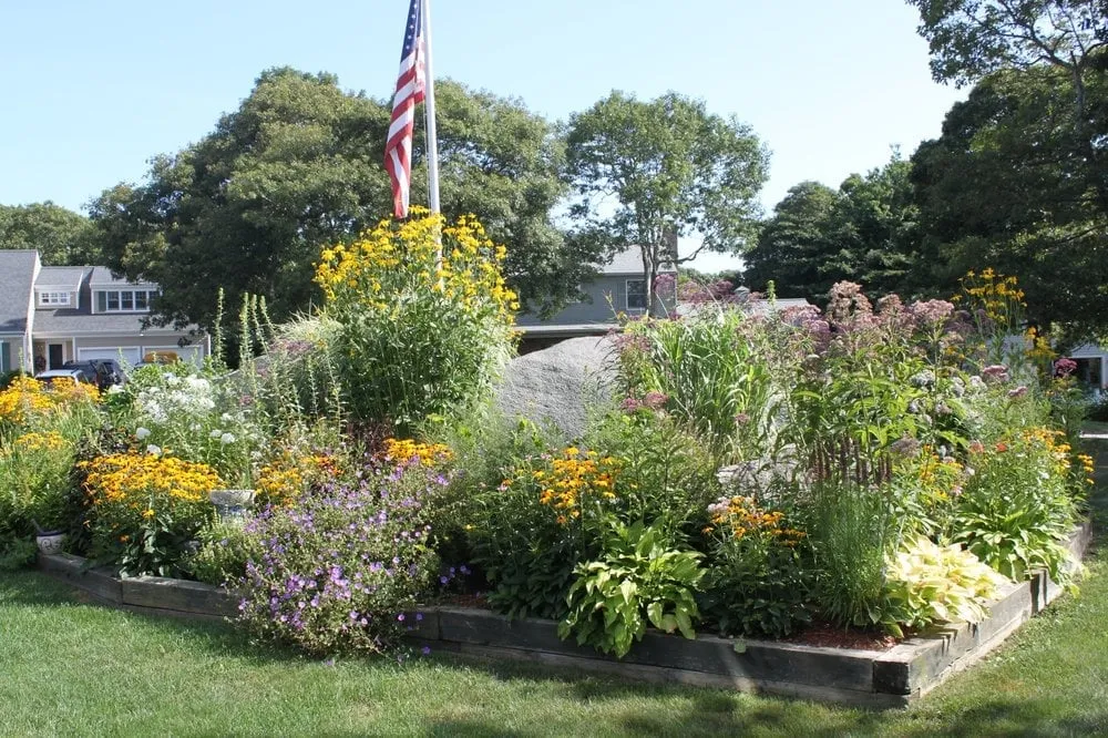Affordable landscaping services in Andover, MA - T & B Landscape & Irrigation